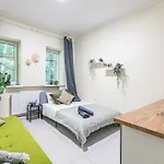 The House Apartment