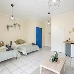 The House Apartment *